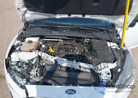 2016 Ford Focus S z USA, uszkodzony, nr VIN 1FADP3E26GL292793